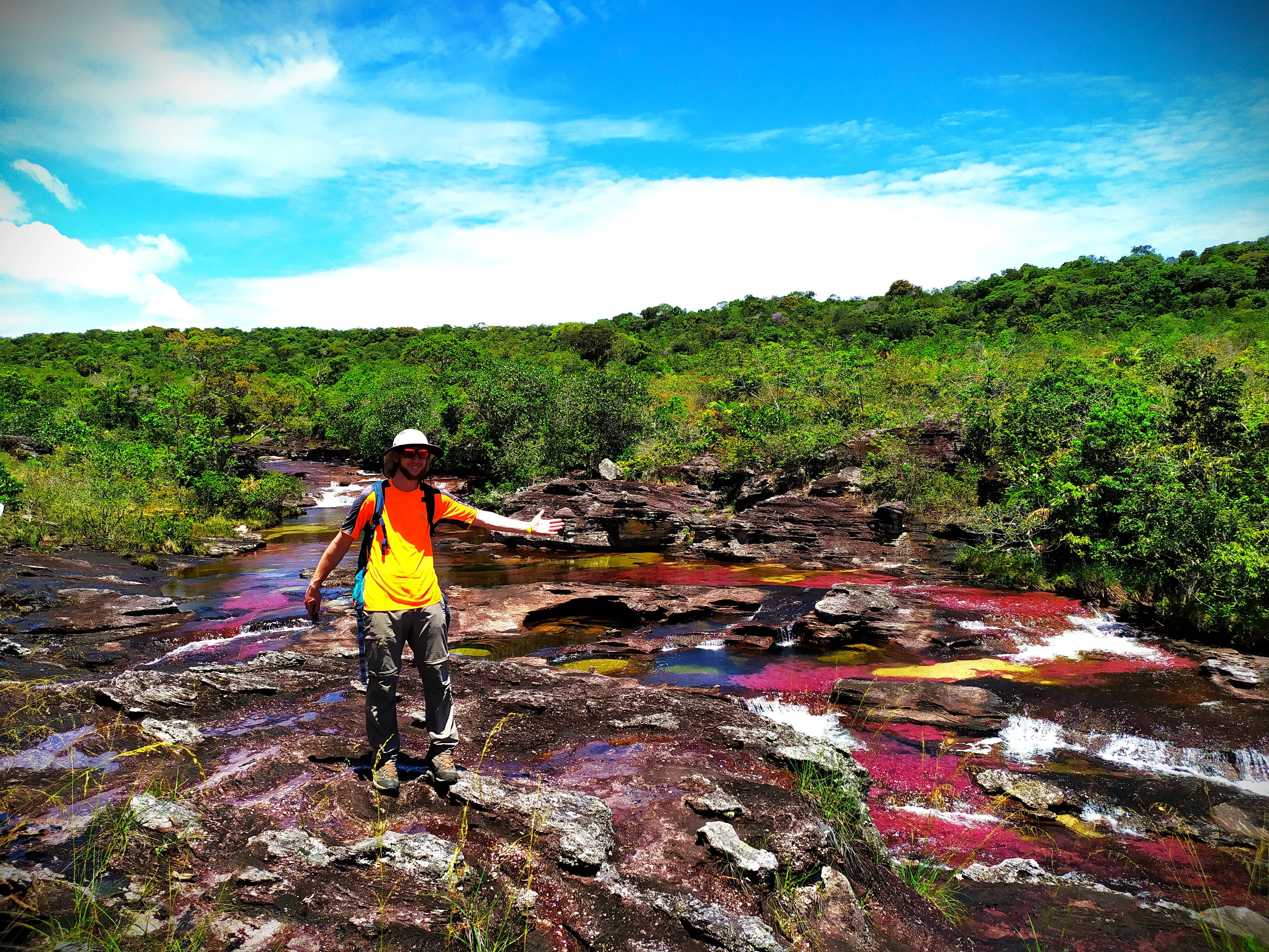 Caño Cristales — colores del tapete rojo